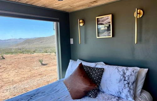 Stunning Tiny House with Picnic Space, Barbecue and Fire Pit in Meadview, Arizona - Foto 56