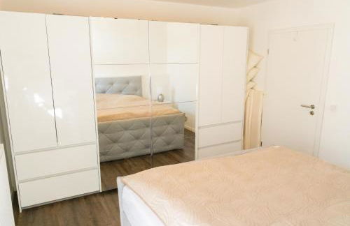 Eggstätt am Chiemsee, Auto-Check-in 24-7, gratis Parkplatz an der Unterkunft, Netflix & Amazon Prime inc, voll ausgestattet - Foto 18