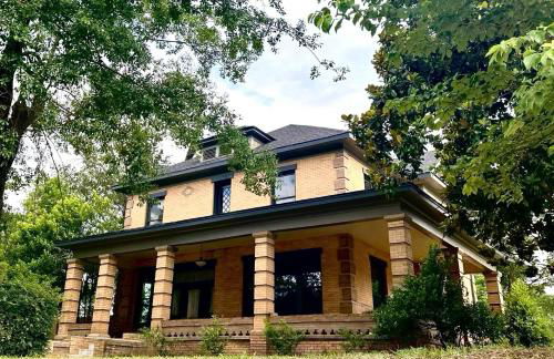 The Bonnet House - Photo 1