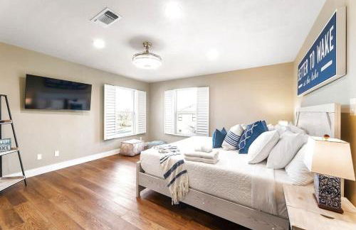 Luxury on Lake LBJ With Hot Tub Firepit & Boat Slip - Foto 50