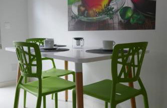 Two Churches Apartment - Photo 8