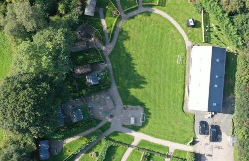 unique sheperds hut private hot tub, ensuite & kitchenette - Photo 18