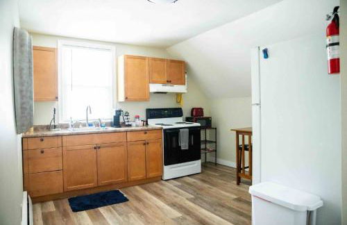 NEW - Mins to Manchester - Nashua - Queen Bed - Foto 7