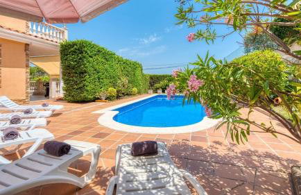 Costacabana - Villa Primavera - Photo 2