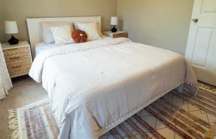 Entire home in RTP near Duke with fenced backyard - Foto 12