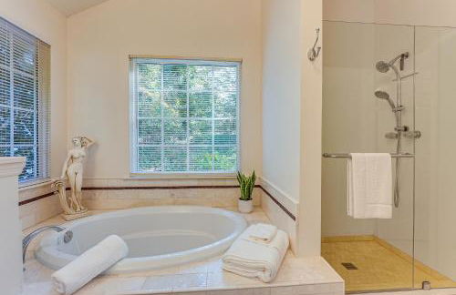 2 Mi to KSU Family Home with Games, Near Parks - Foto 17