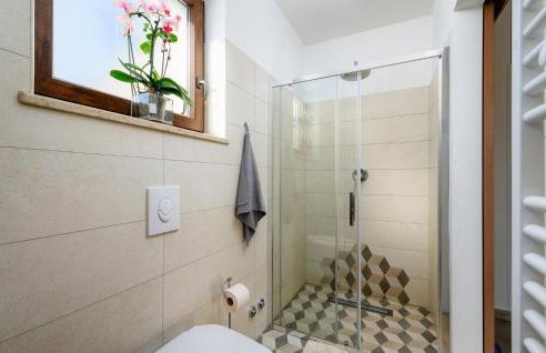 4 Bedroom Gorgeous Home In Nova Vas - Foto 40