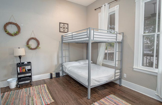 Restored Historic 2br/1.5ba House Near Downtown - Foto 9