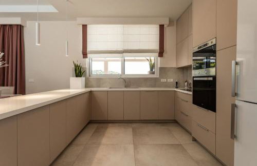 Villa Amada - Spacious & Modern Apartment, by Zantewize - Foto 38