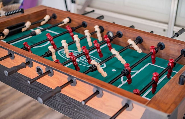 Cozy Family Retreat Game Room Backyard in Hacienda - Foto 36