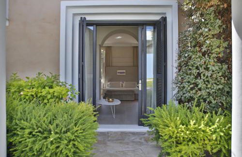 Amazing Ibiza Villa Can Icarus 6 Bedrooms Perched On A Cliff Overlooking The Beach Of Cala Moli San Jose - Foto 10