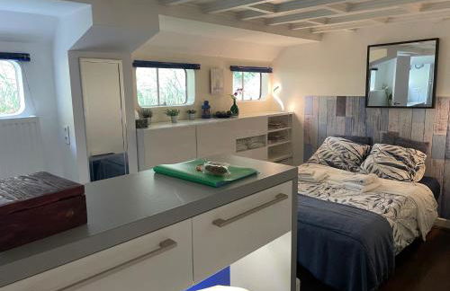 Charming Studio on House Boat - Foto 11