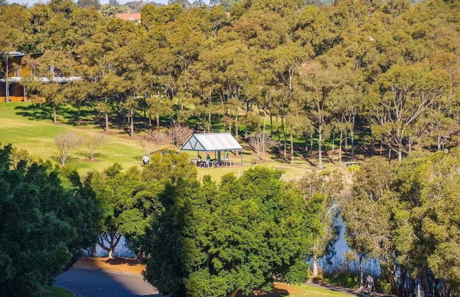 Luxury Skyrise 2bed2bath APT in Olympic Park - Photo 20