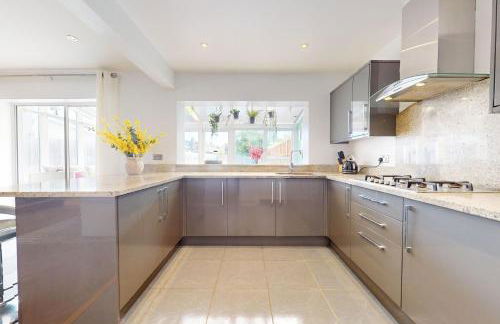 Buttercup Nest of Wimbledon - Foto 16