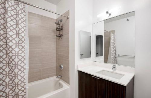 Loop studio w theater games nr Millennium Park CHI-1017 - Photo 12