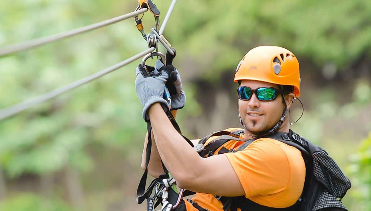 Ziplining at Toro Verde Eco Adventure Park - Foto 1