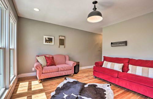 The Ruebling House Historic Defiance Apartment! - Foto 5