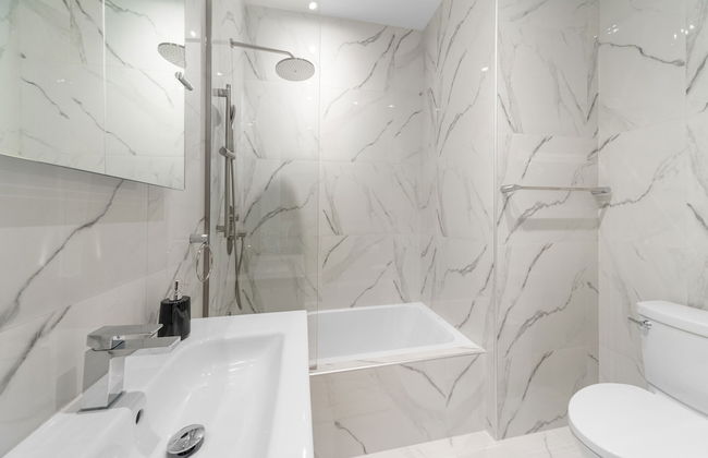 Elegant Suites De La Montagne- Dtwn Mtl - Photo 45