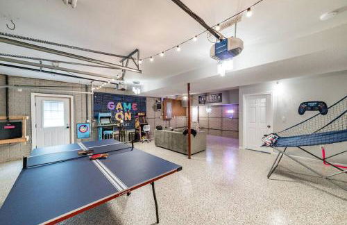 Massanutten 2 King Suites 4 BR Hot Tub Game Room Kids Toys Flower on the Mountain - Foto 7