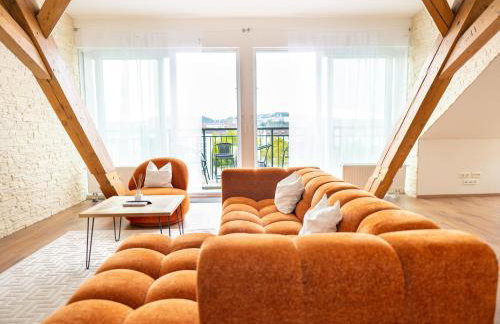 GreenTreeHomes - Penthouse Oak - Photo 42