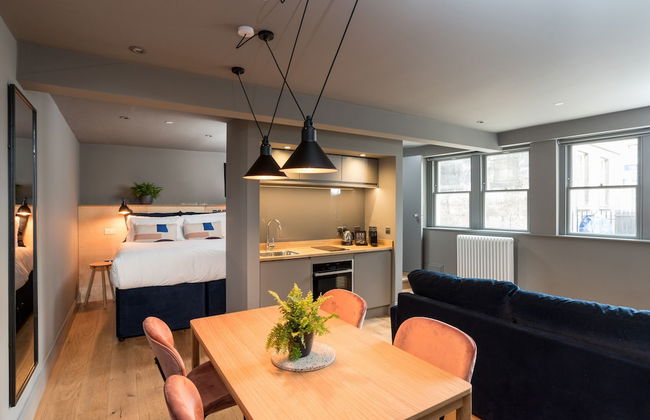 Hiding Space - Trim Street Apartments - Foto 45