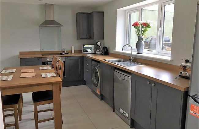STUNNING FARM COTTAGES at South Downs Rural Retreats - Photo 41