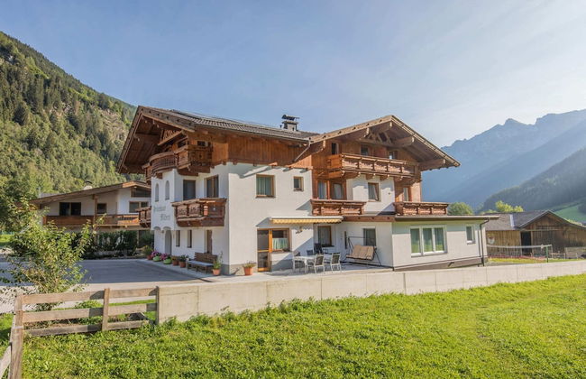 Apartment in Milders Near Stubai Glacier - Foto 1