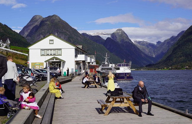 Guided Fjord & Glacier Tour - From BERGEN - Photo 20