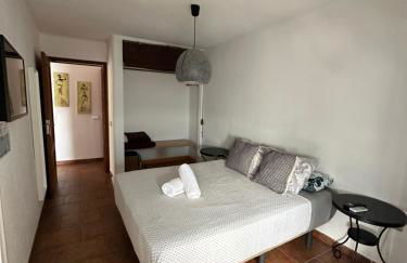 Apto boca cangrejo Netflix,parking,aire acondicionado y rent car - Foto 25