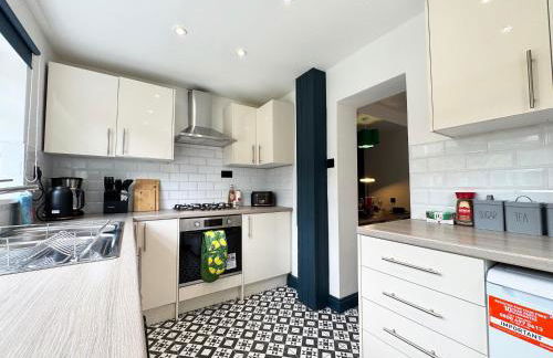 Family & Pet-Friendly 5pp, Parking, 20 min to City - Foto 27