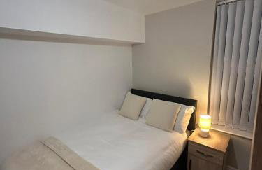 Large 6-Bedroom Family Home in Willenhall - Foto 2