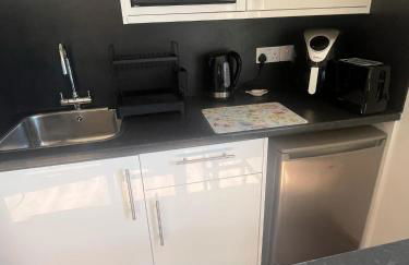 Ben Nevis Manor Studio with private Hot Tub - Photo 2