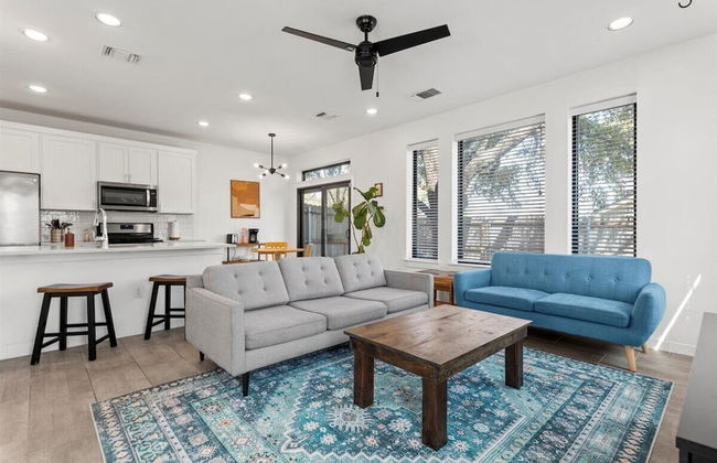 Stunning 3BR Desirable Austin Location - Foto 16