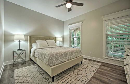 Luxury Family Home with Deck, Swim Spa and Grill! - Foto 22