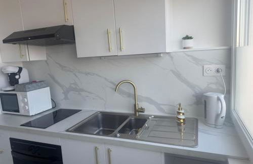 Loveroom de luxe avec jacuzzi sauna vapeur écran 300 cm - Foto 21