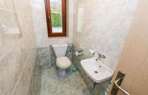 Nice Home In Drazice With Wifi - Foto 49