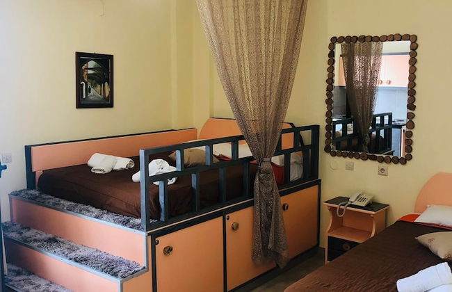 Takis Hotel - Photo 37