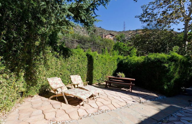Hollywood Hills Canyon Breezes - Photo 1