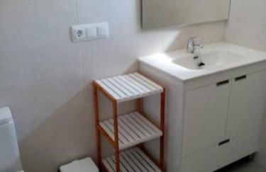 Casa Julio, bonita casa cómoda y espaciosa, totalmente reformada con terraza y jardin privado - Foto 13