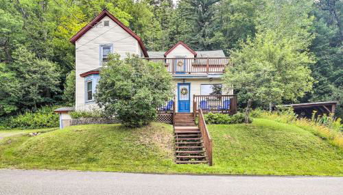 Pet-Friendly Saranac Lake Retreat with Deck and Yard - Foto 3