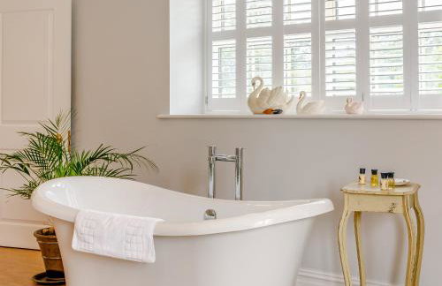 The Stables - Photo 13