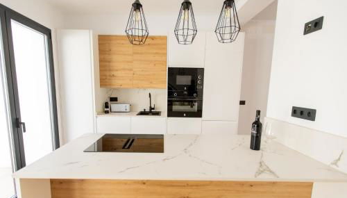 Casa con piscina a 5 km del centro de Sevilla - Foto 3