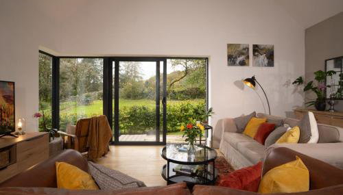 Beautiful Luxury one bedroom retreat in Far Sawrey - Photo 1