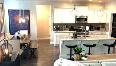 Hole in One Place with Hot Tub and Ping Pong - Foto 5