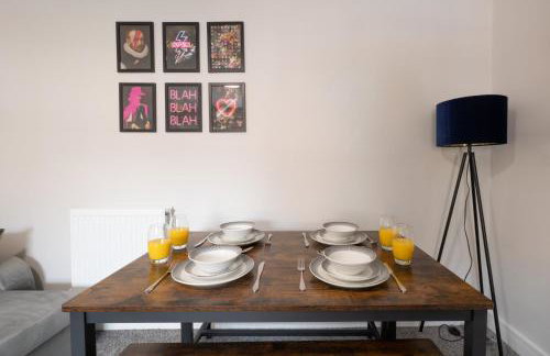 3 bedroom Cannock flat ideal for groups - Foto 15