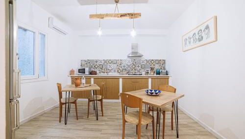 Domo Amsicora - Affittacamere - By Faendho - Foto 3, minibar