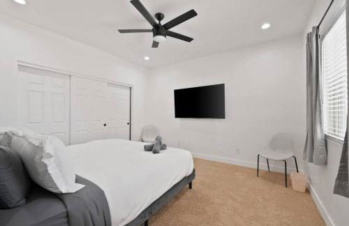 3.8 Miles From Downtown Phoenix #C - Photo 17