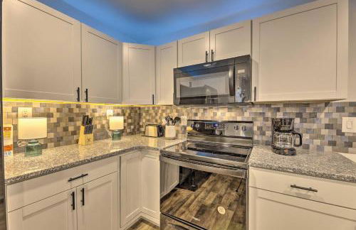 Pet-Friendly Digs with Fire Pit and Large Yard! - Foto 10