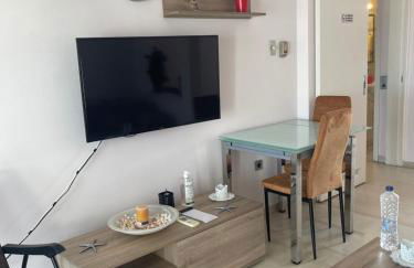 Sunrise pearl in Attika Riviera apt and Parking - Foto 14