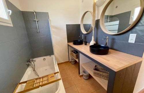 Villas CALA CORSA - 3 chambres piscine partagée chauffée - CALA ROSSA Porto-Vecchio - Villas entièrement Climatisées - Internet gratuit - Foto 59